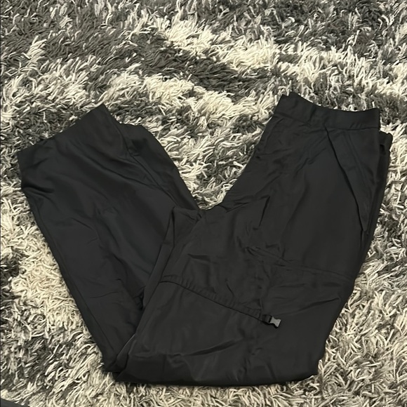 Ralph Lauren Black Cargo Pants with Textured Fabric - Picture 1 of 6